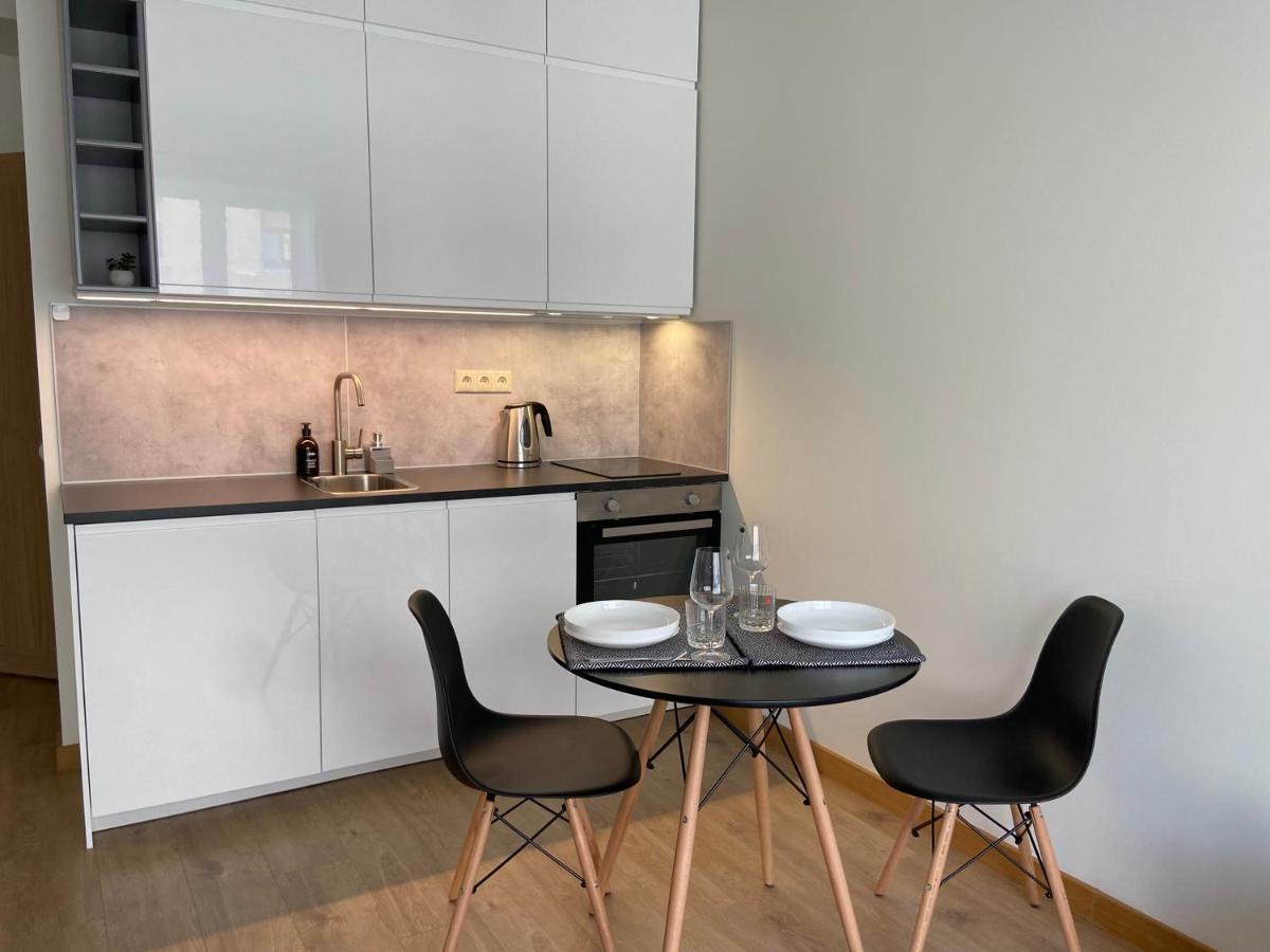 Pearl - New And Cosy Apartment Close To Center Riga Exterior photo